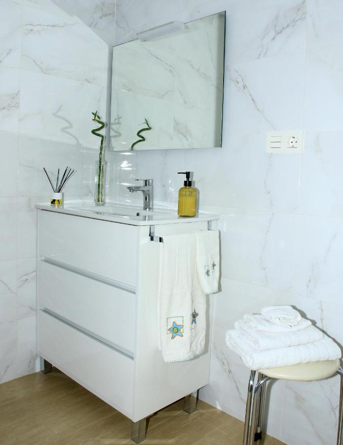 Apartamento R Y C Avilés Eksteriør billede